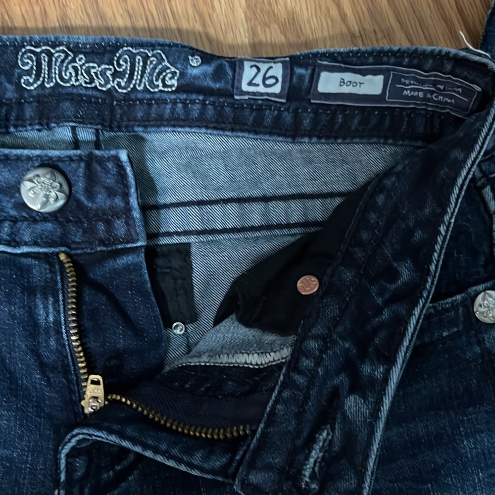 Lot 2 Miss Me Jeans womens 26 bedazzled embroidered pockets boot cut jeans pants - Picture 3 of 7